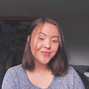 Meet your Posher, Alyssa